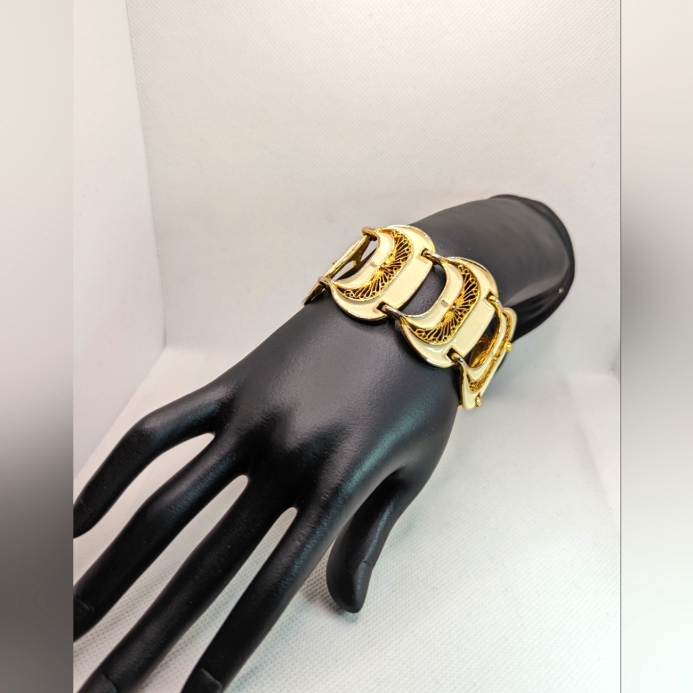 Vendome White/Ivory Enamel Linked Bracelet